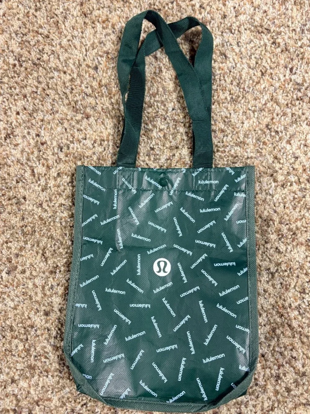 Lululemon Limited Edition Seasonal Reusable Shopping Bag Green - Like New - 2210